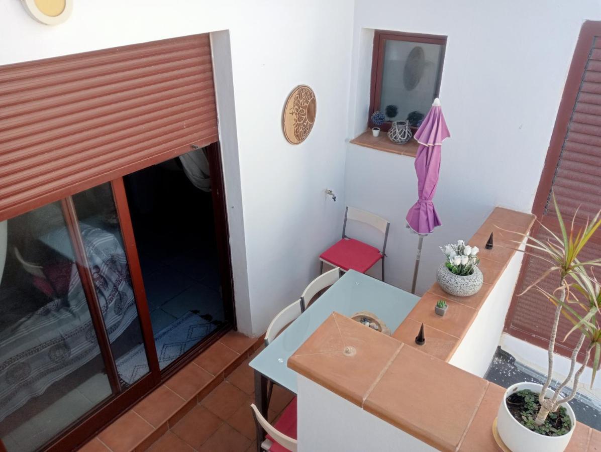 Apartamento Playas De Вера Екстериор снимка