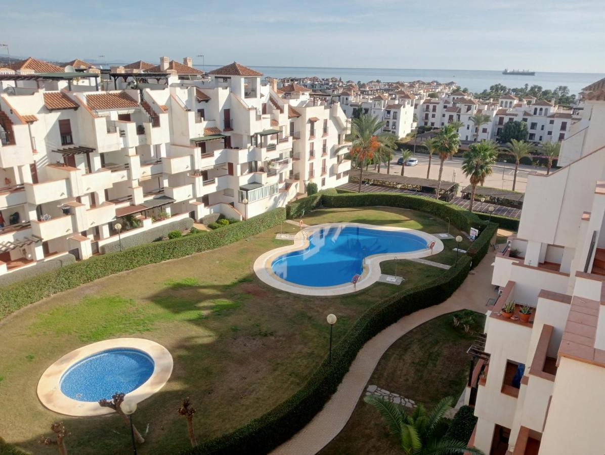 Apartamento Playas De Вера Екстериор снимка
